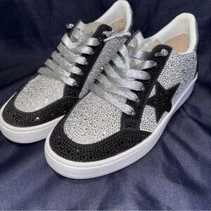 Vintage Havana Denisse Metallic Glitter Slip On  Womens Silver Sneakers Casual